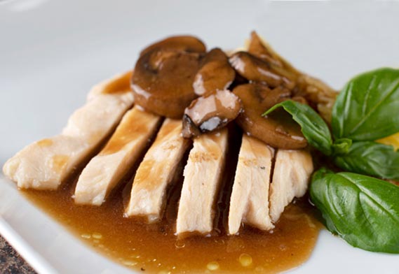Chicken_Marsala_trays